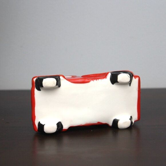 Porcelain Christmas Decorative Soap/Lotion Dispenser Pickup Truck - Picture 3 of 7